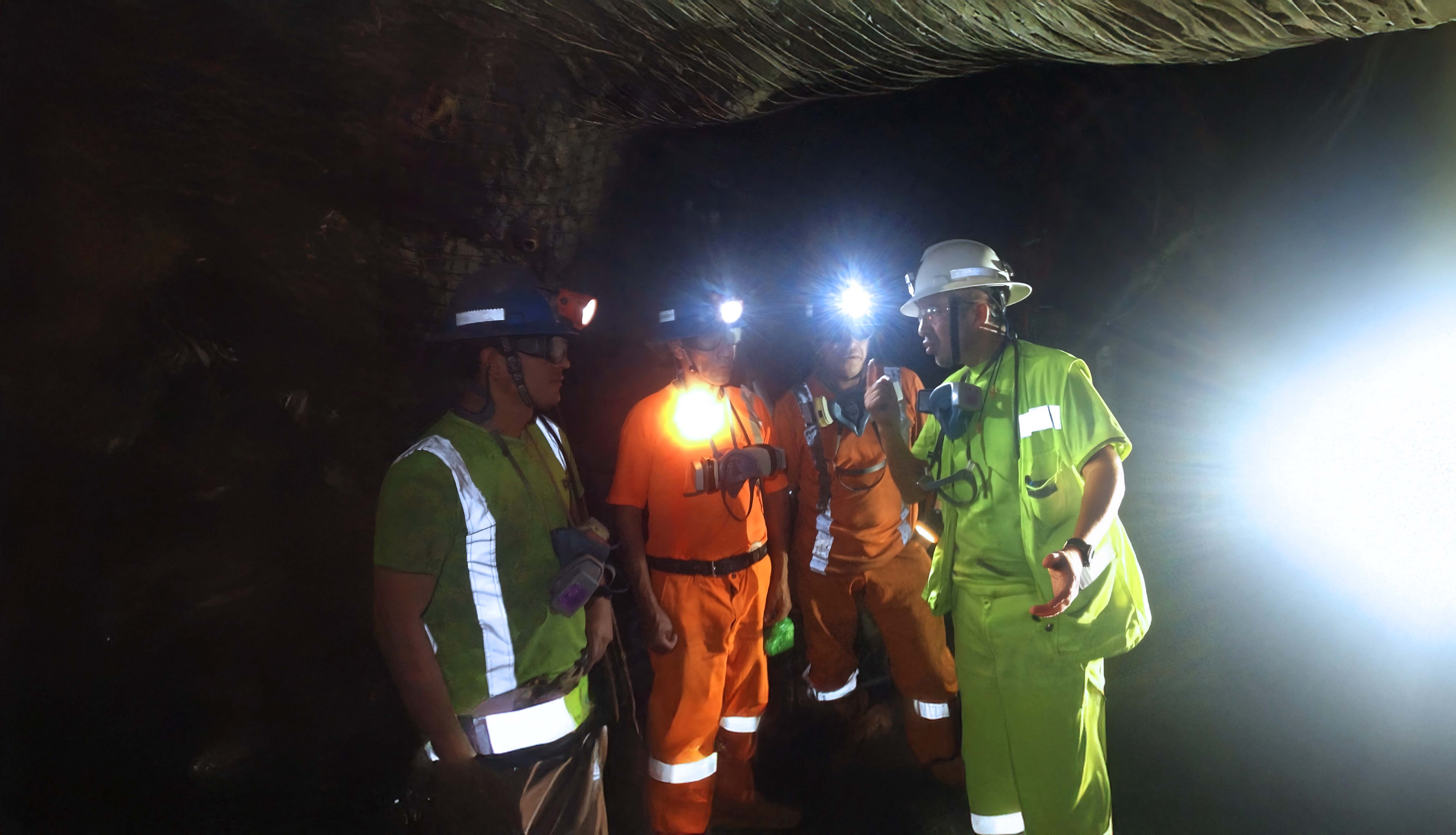 Equipos de minería subterránea